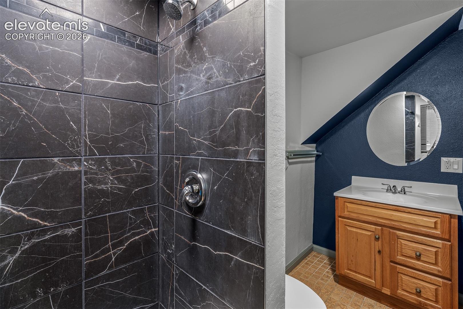 1675 Mineola Street, photo 33