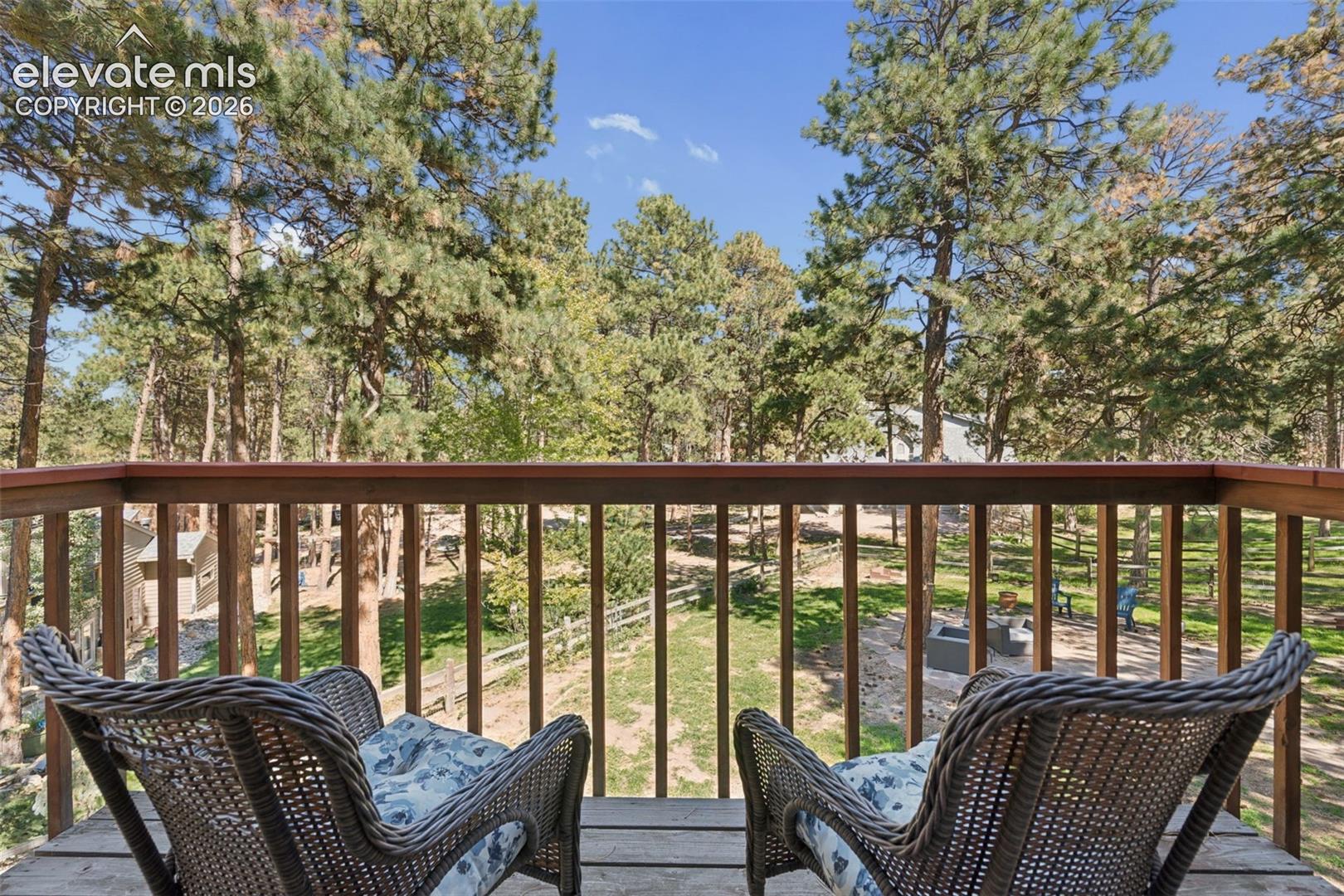 Listing photo 24 for 17950 New London Road