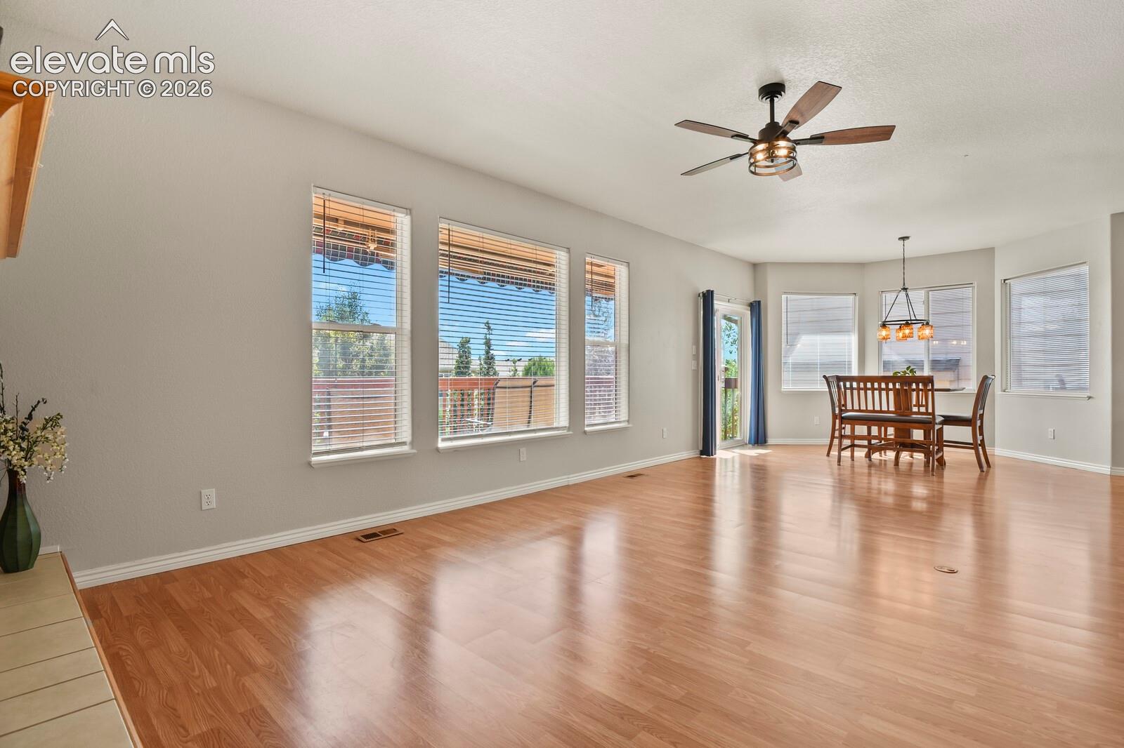 Listing photo 13 for 1355 Almagre Peak Drive