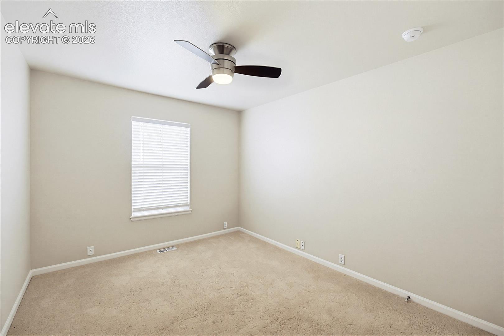 Listing photo 17 for 3943 Diamond Ridge View