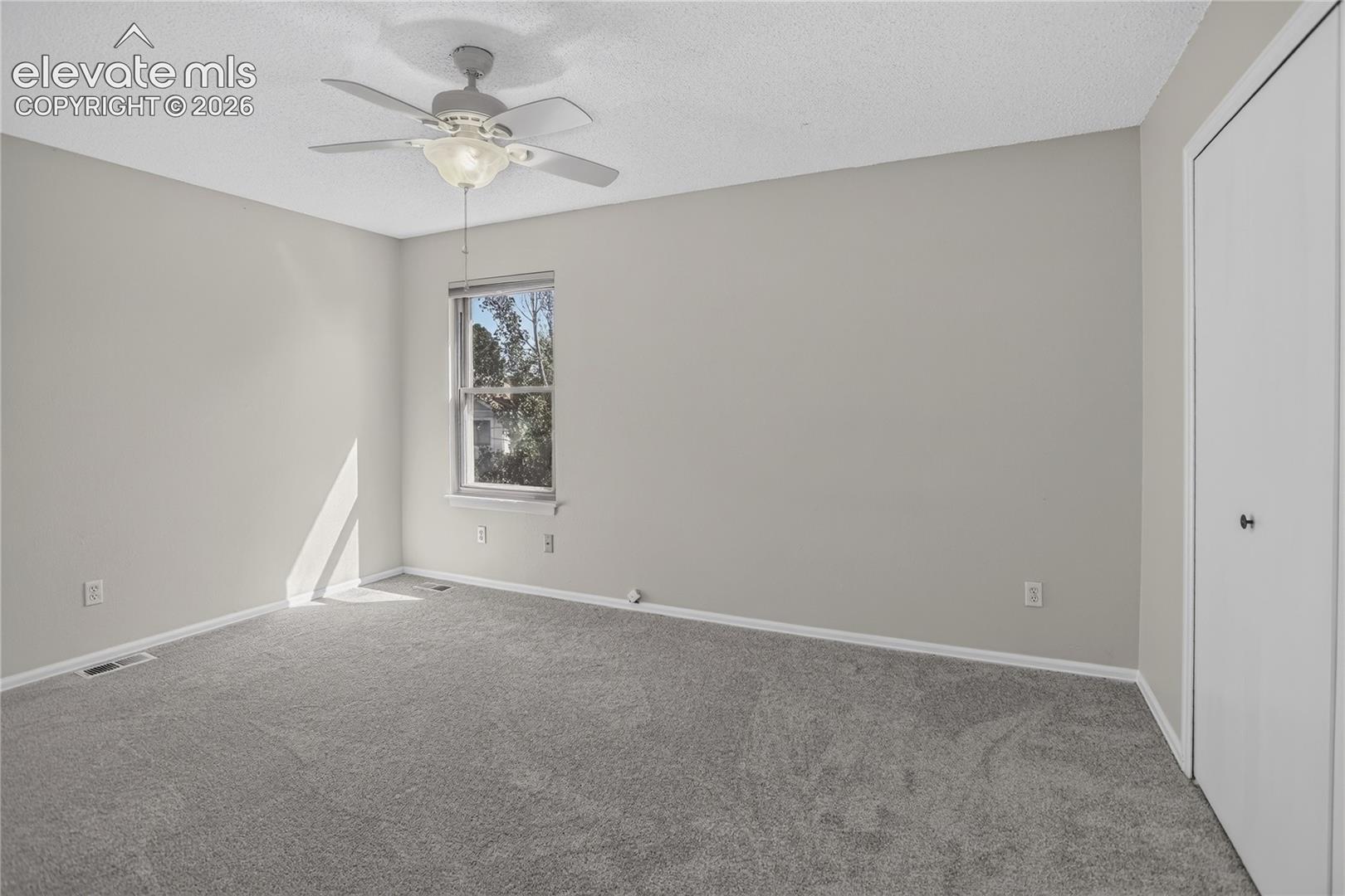 Listing photo 15 for 930 Flying Eagle Place