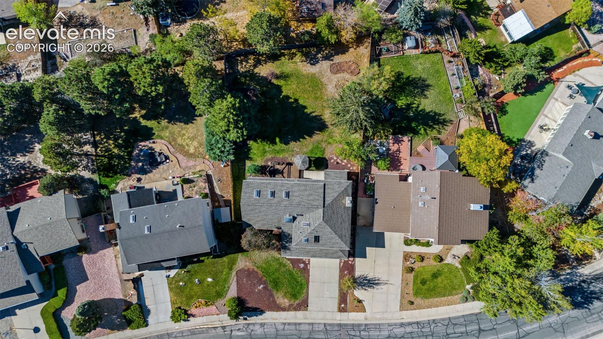 Listing photo 39 for 3025 Windjammer Drive