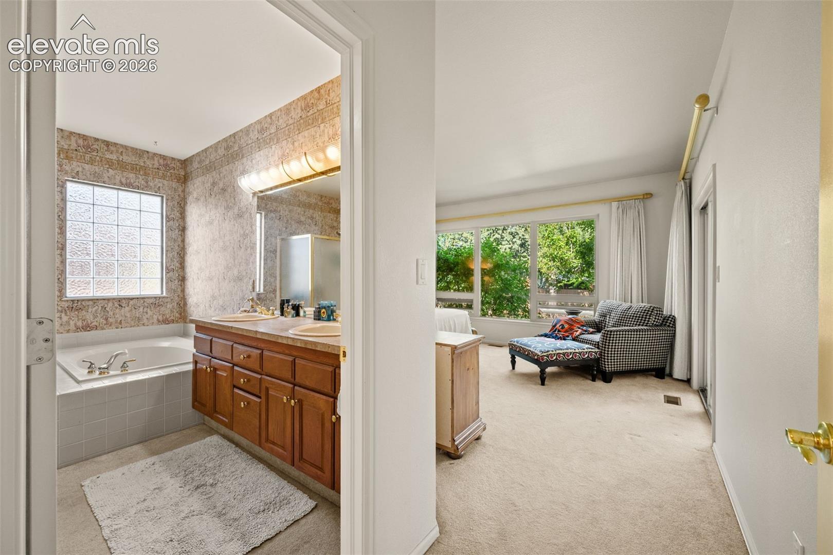 3075 Valleybrook Lane, photo 18