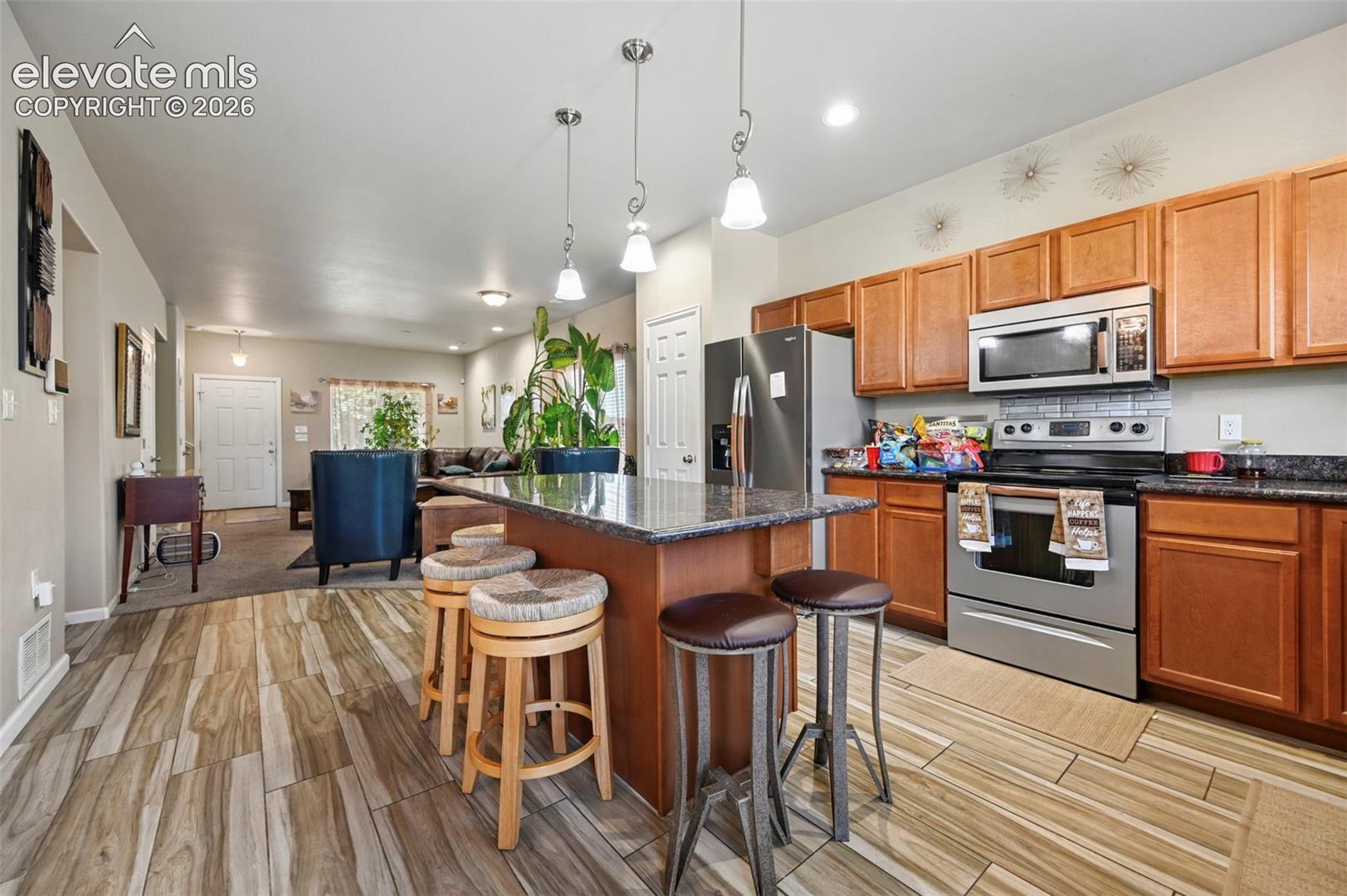 Listing photo 4 for 5053 Killdeer Drive
