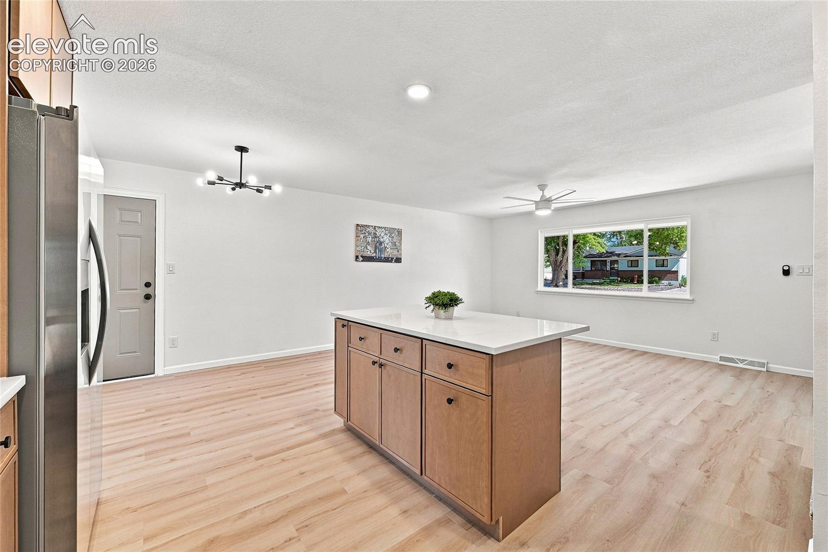 Listing photo 13 for 934 Bowser Drive
