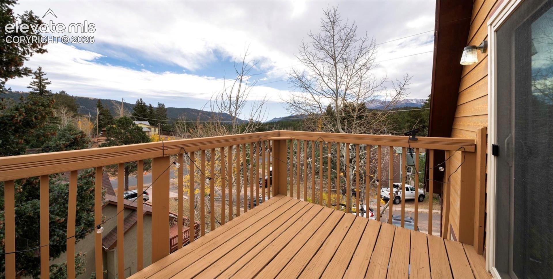 Listing photo 34 for 410 Hillcrest Avenue