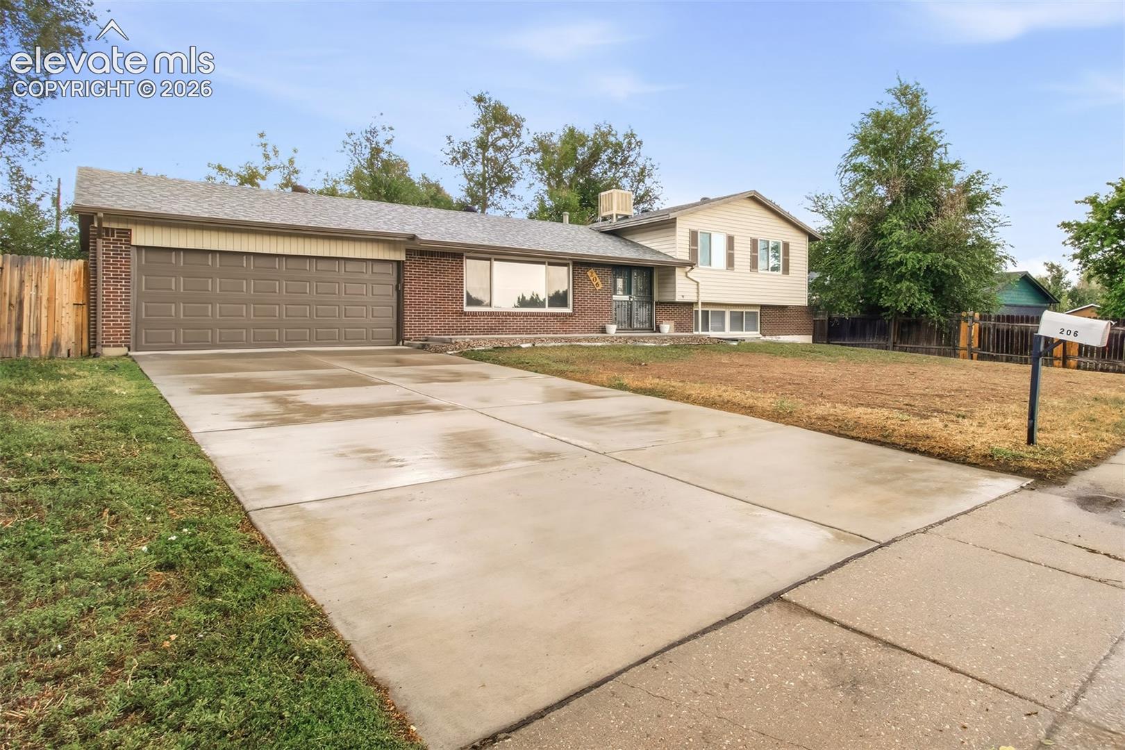 206 Catalina Place