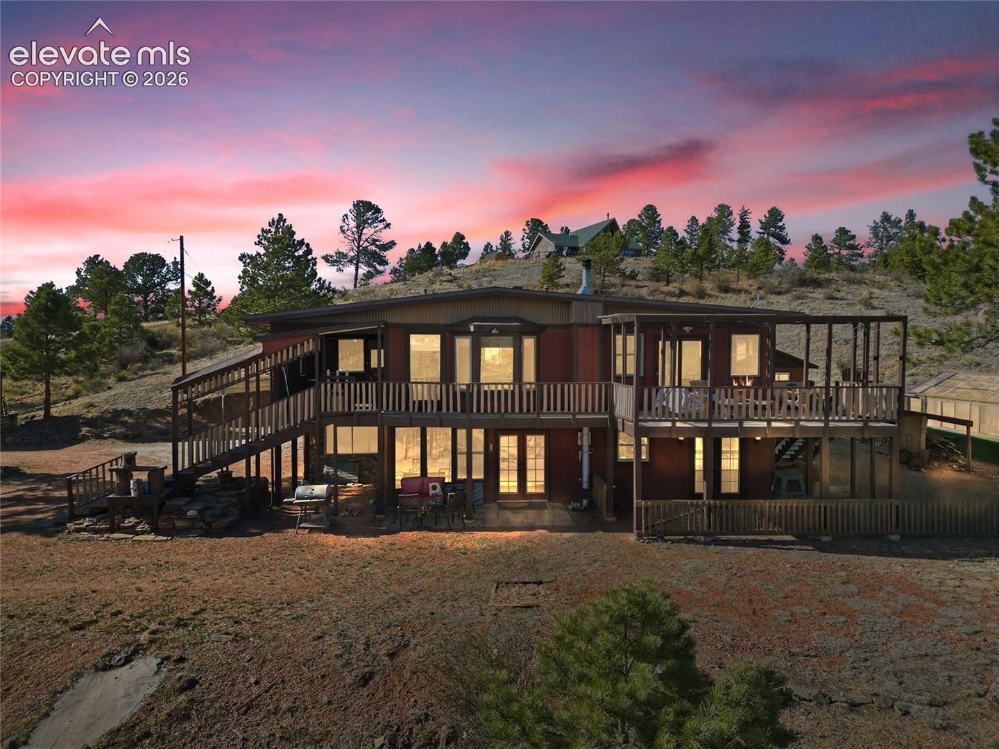 556 Circle Drive