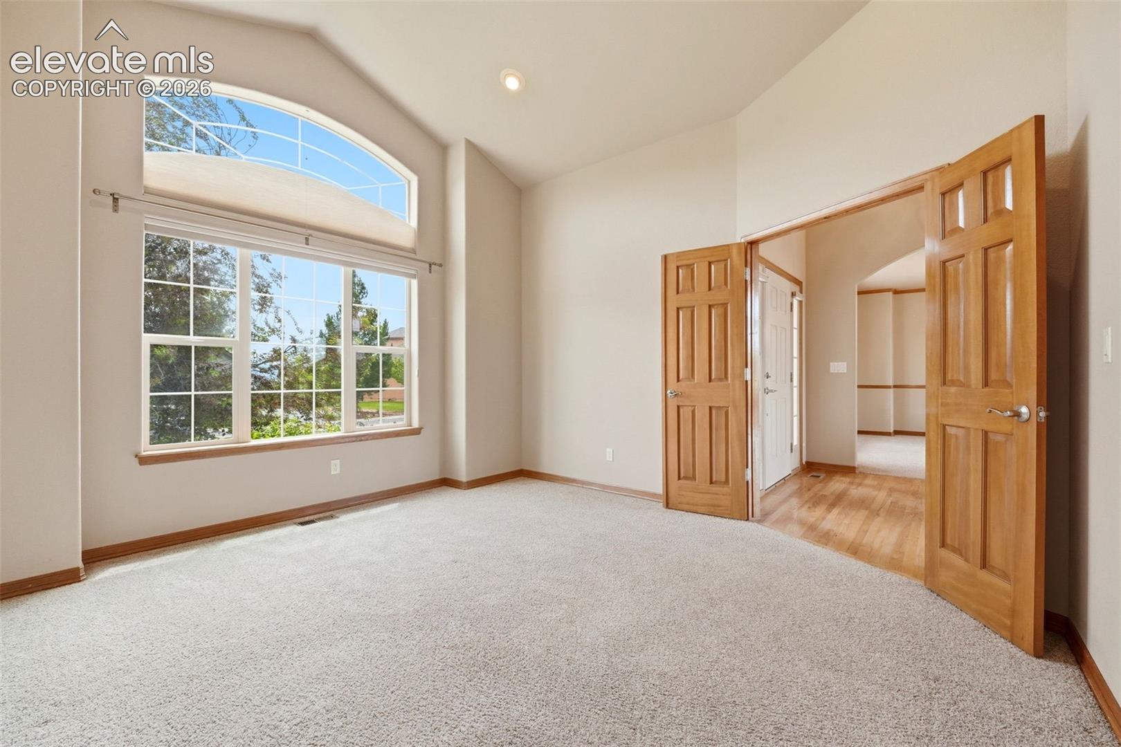 1630 Oakmont Drive, photo 6