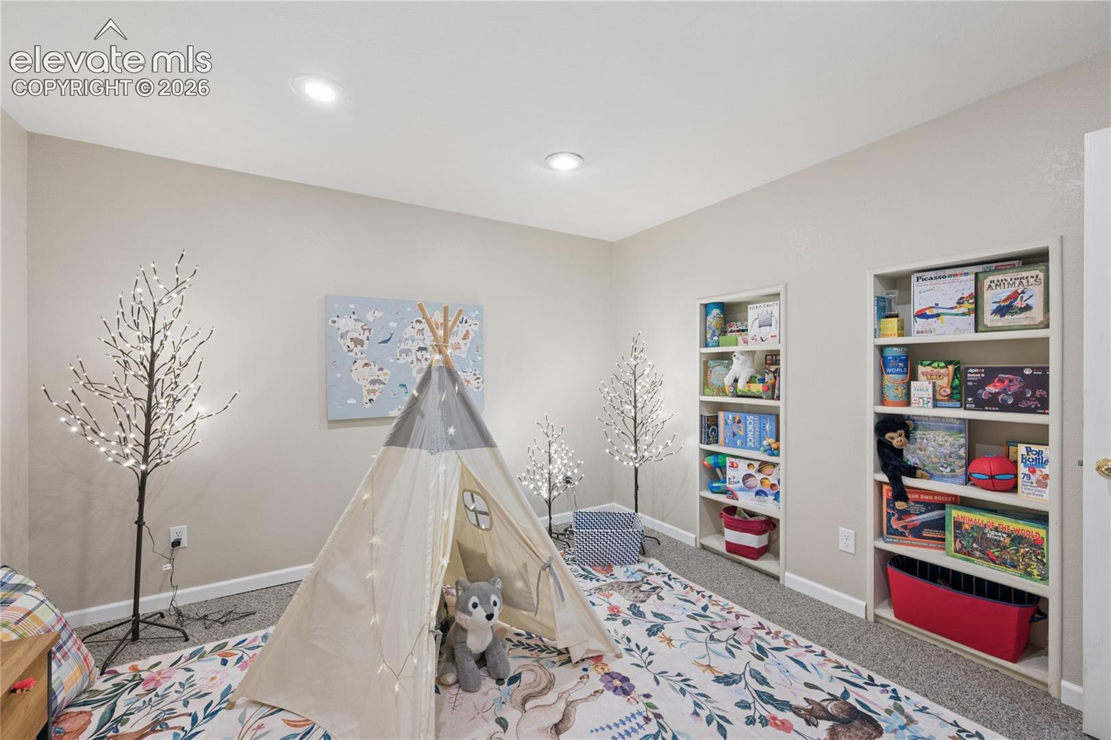 Listing photo 39 for 2285 Vanreen Drive