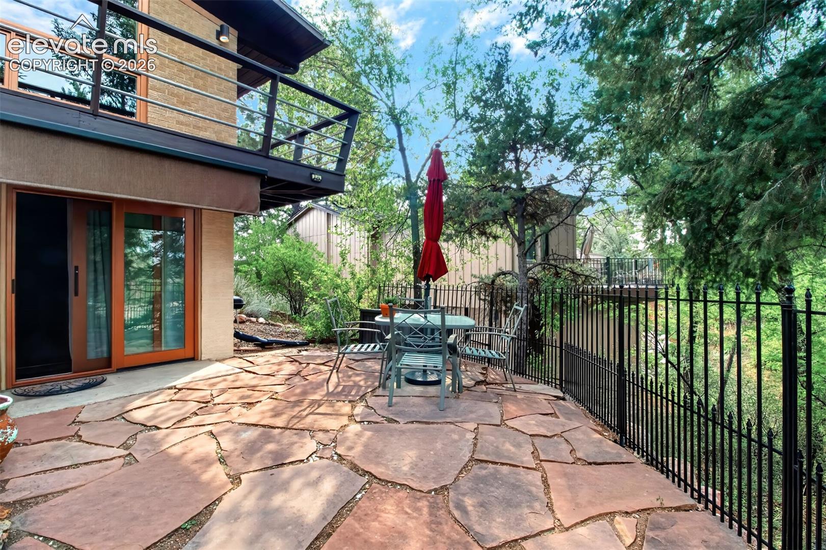 Listing photo 36 for 1224 E High Point Lane