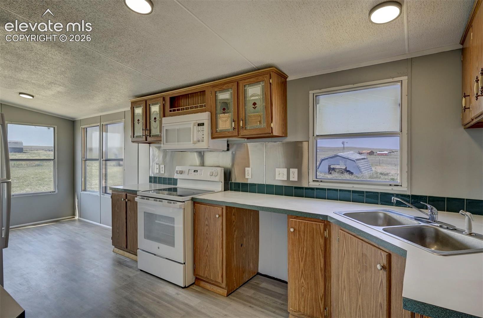 Listing photo 5 for 15320 Fairplay Road