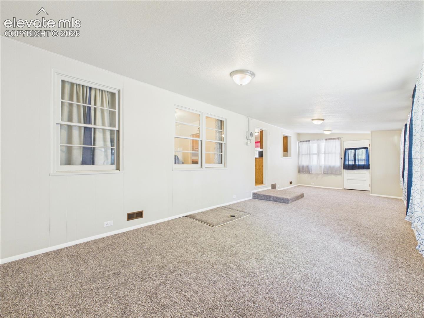 Listing photo 24 for 1615 Englewood Drive