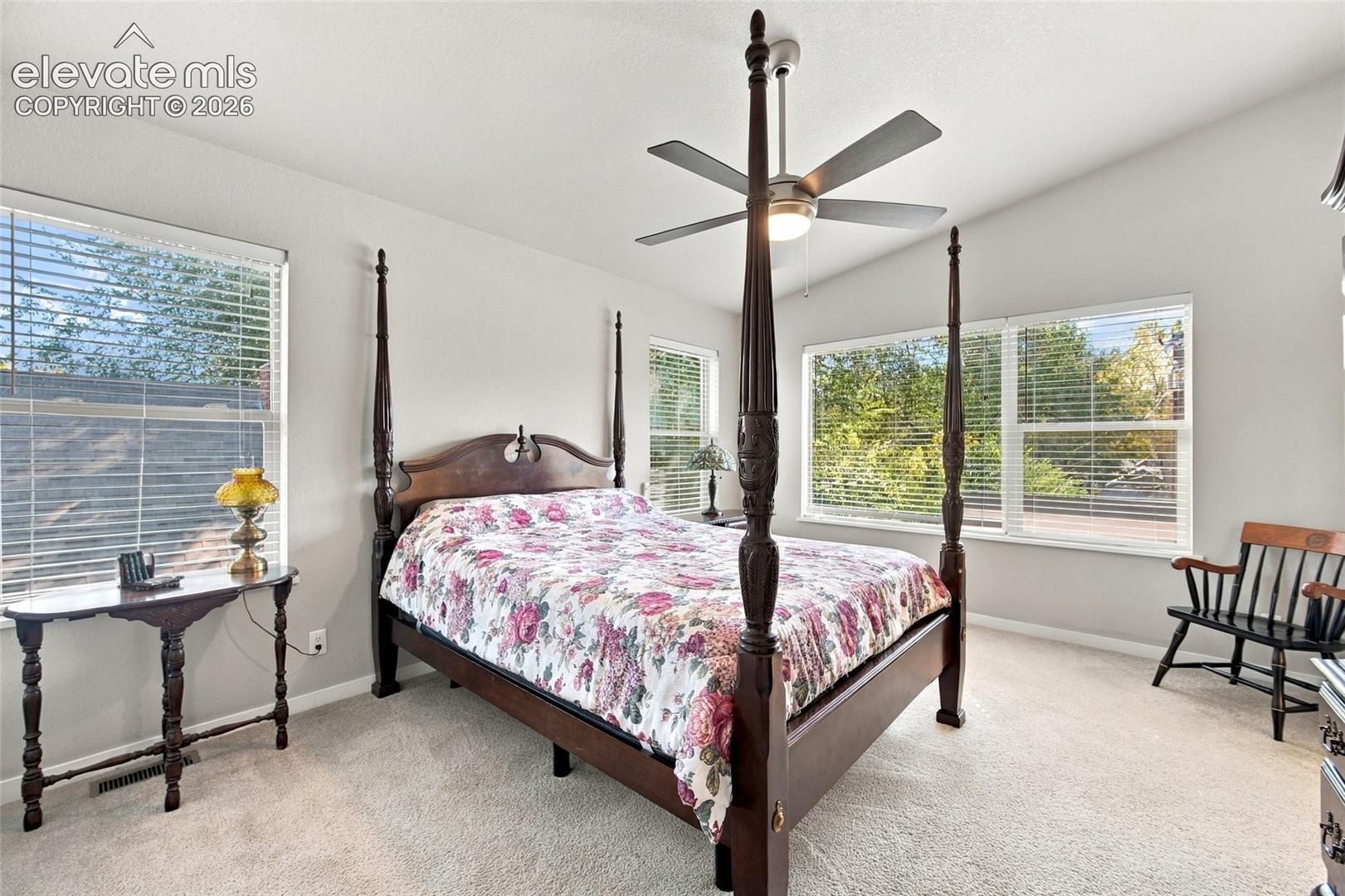 Listing photo 16 for 1317 W Colorado Avenue