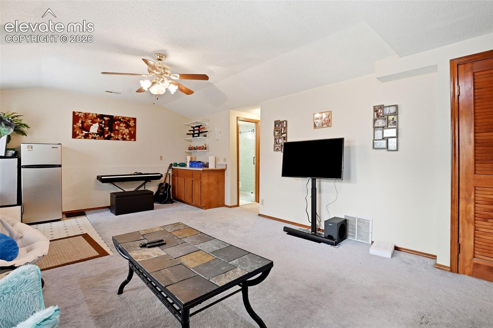 8435 Avens Circle, photo 22