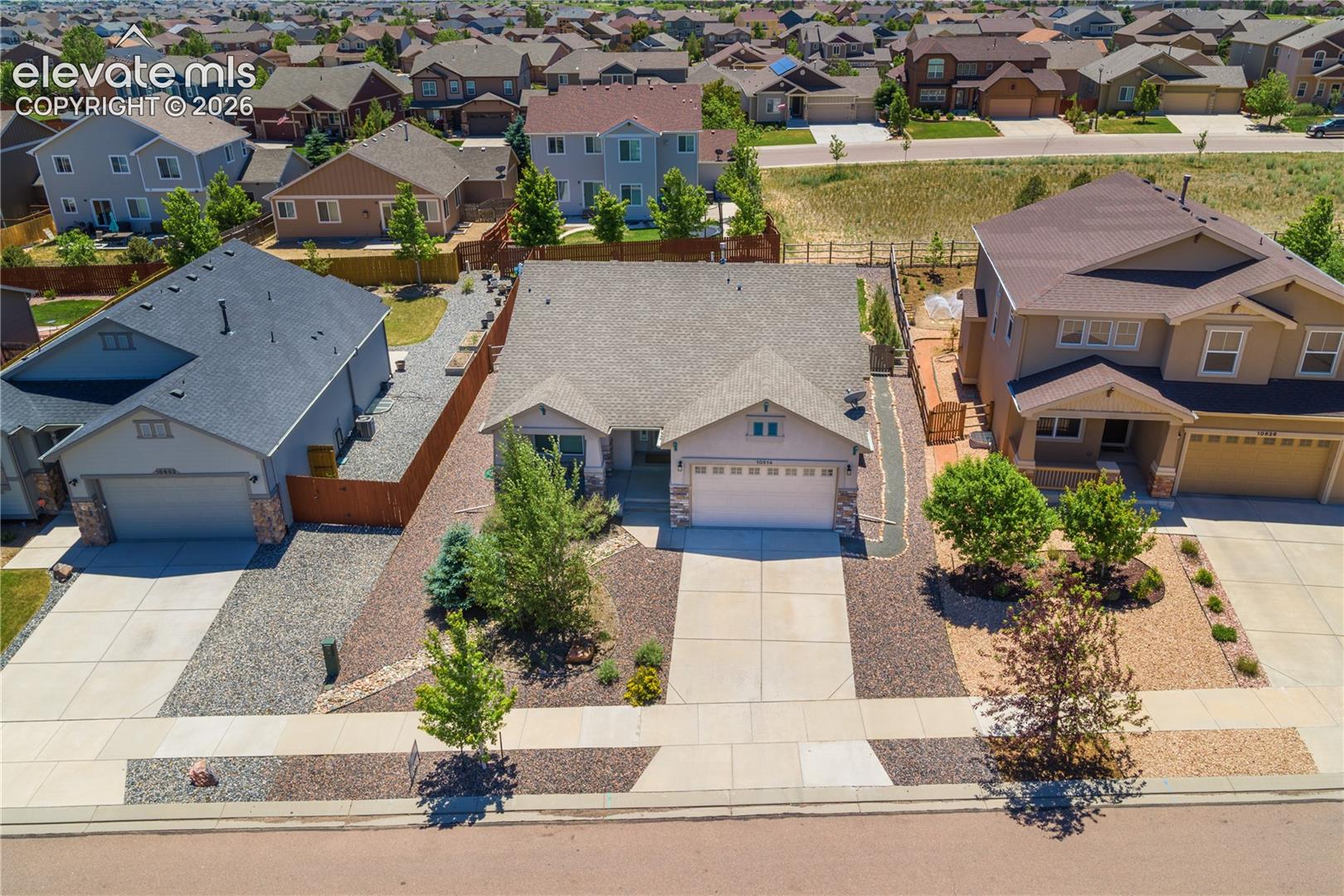 Listing photo 40 for 10614 Mt Emerald Drive