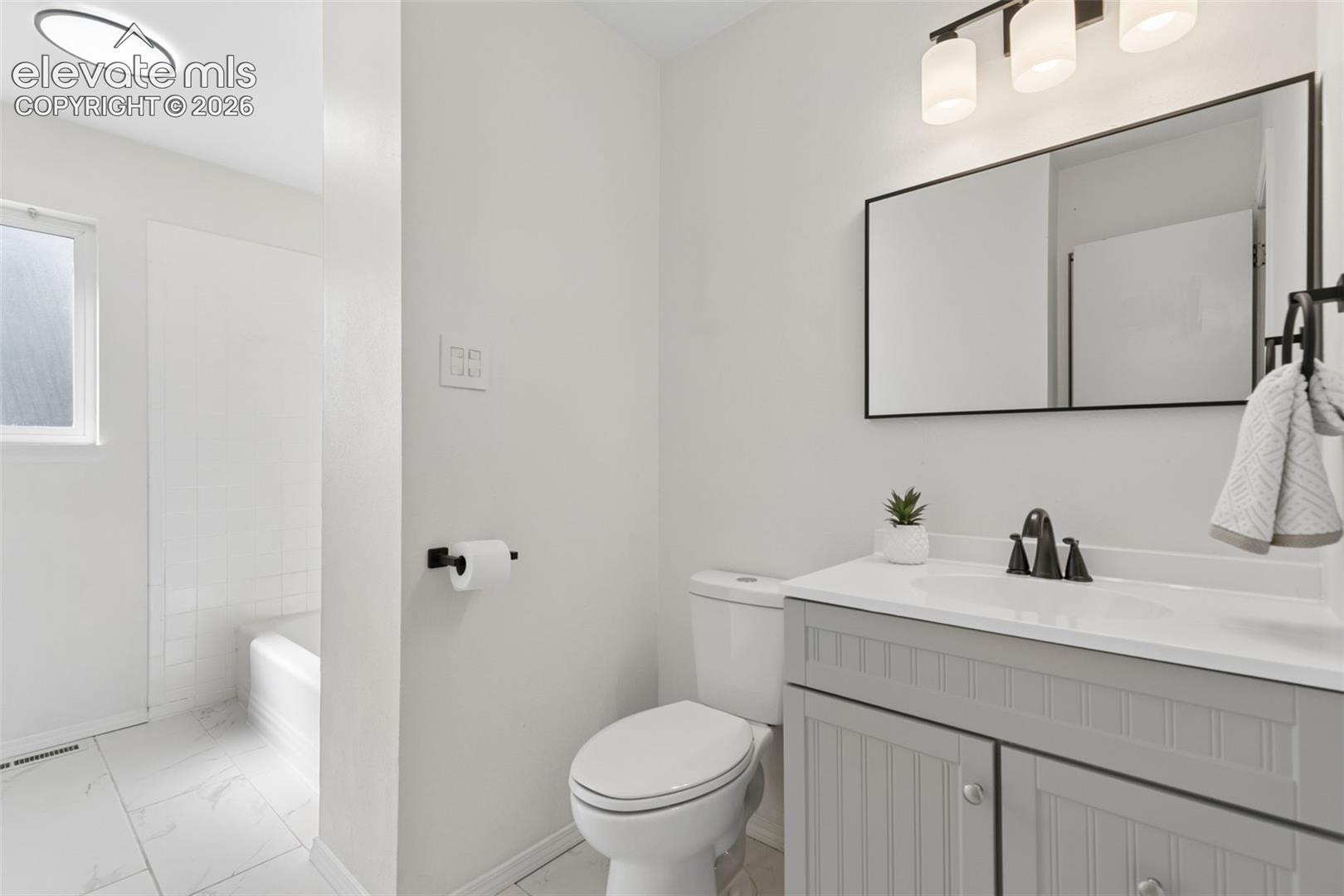 Listing photo 13 for 1501 Newcastle Street