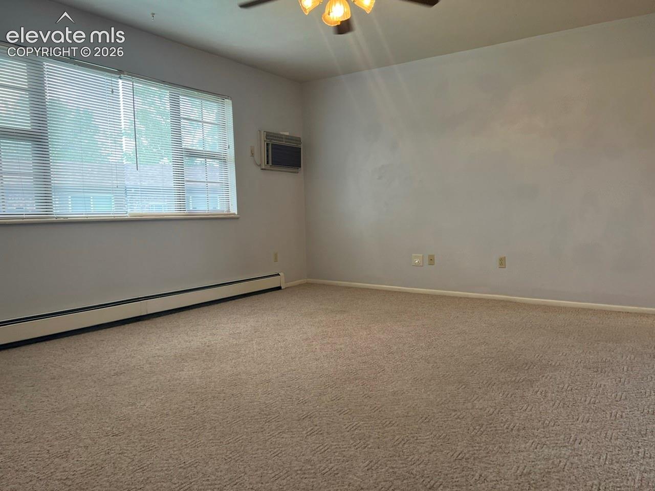 Listing photo 7 for 6605 W Dublin Loop 3