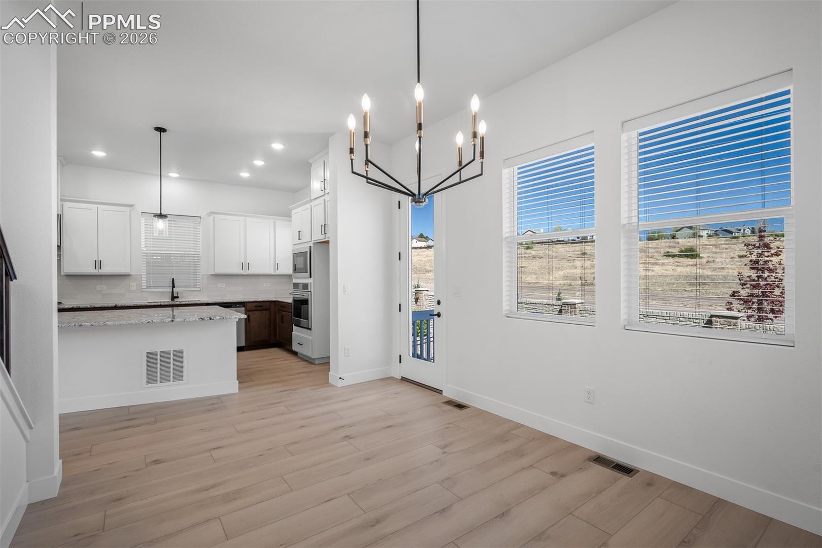 Listing photo 22 for 4684 Peak Crest View