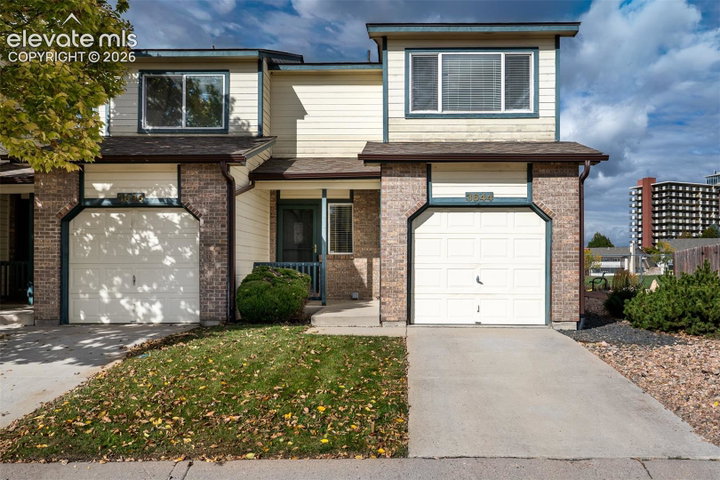 3644 Pacific Drive — listing photo