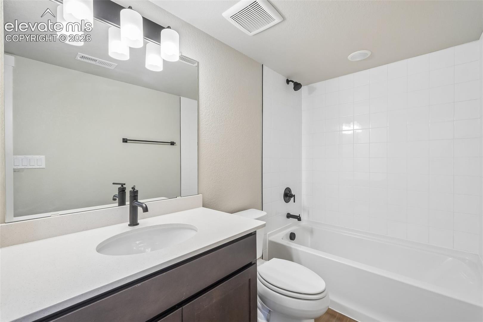 Listing photo 38 for 9696 Blaurock Drive