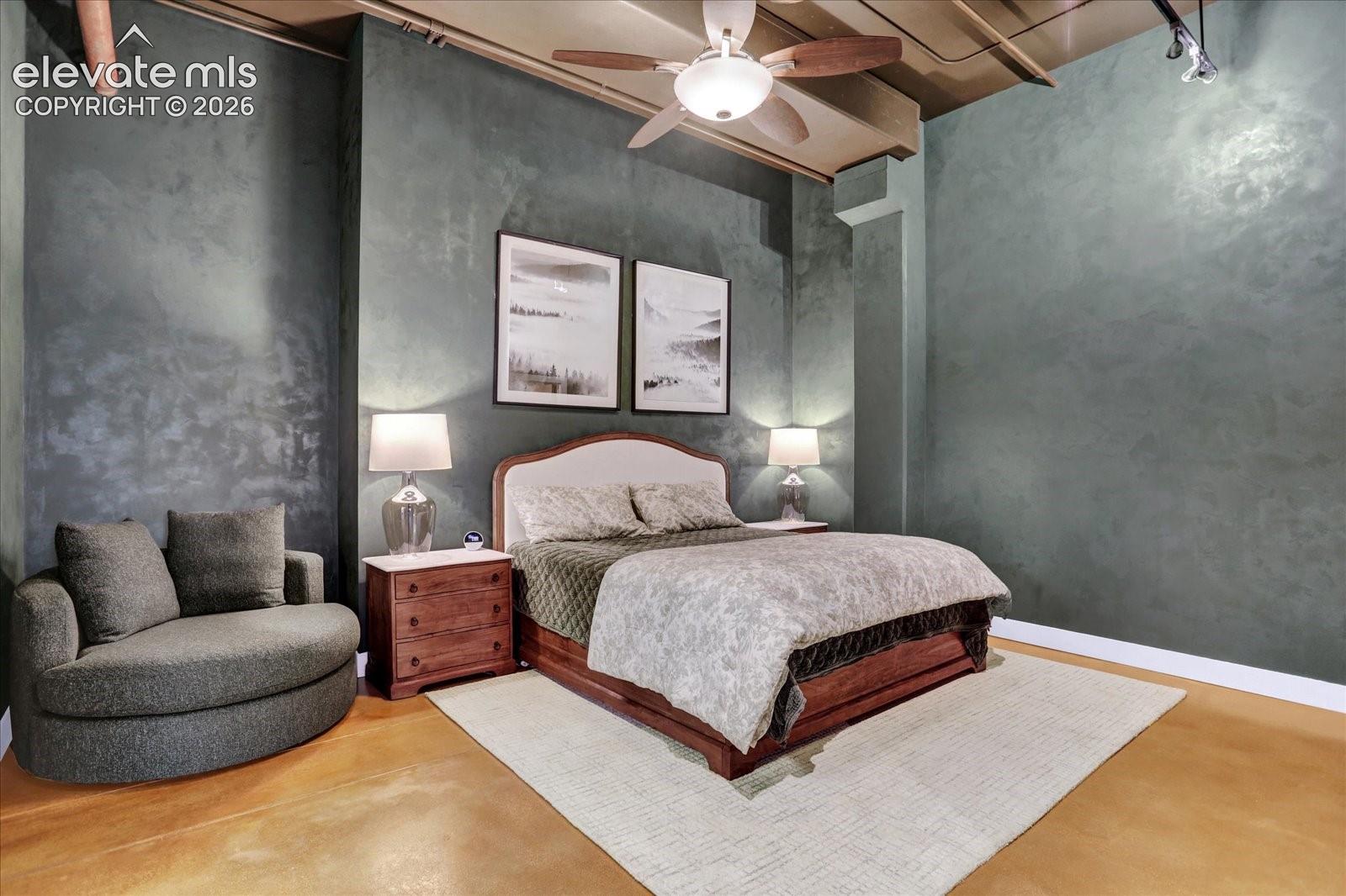 Listing photo 17 for 101 N Tejon Street 460
