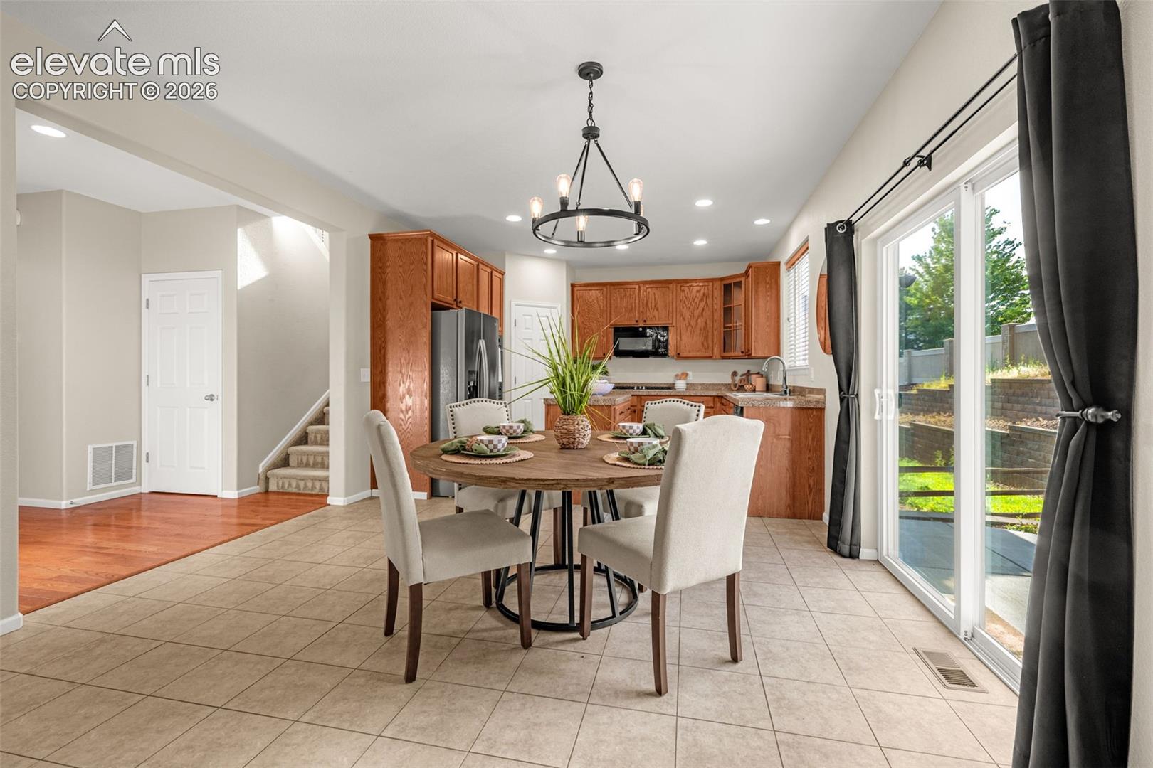 Listing photo 11 for 1425 Diamond Rim Drive
