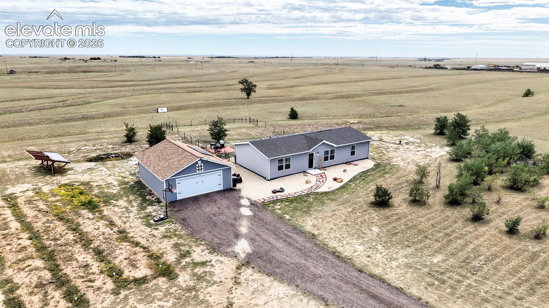 Listing photo 27 for 5717 Sengbeil Road