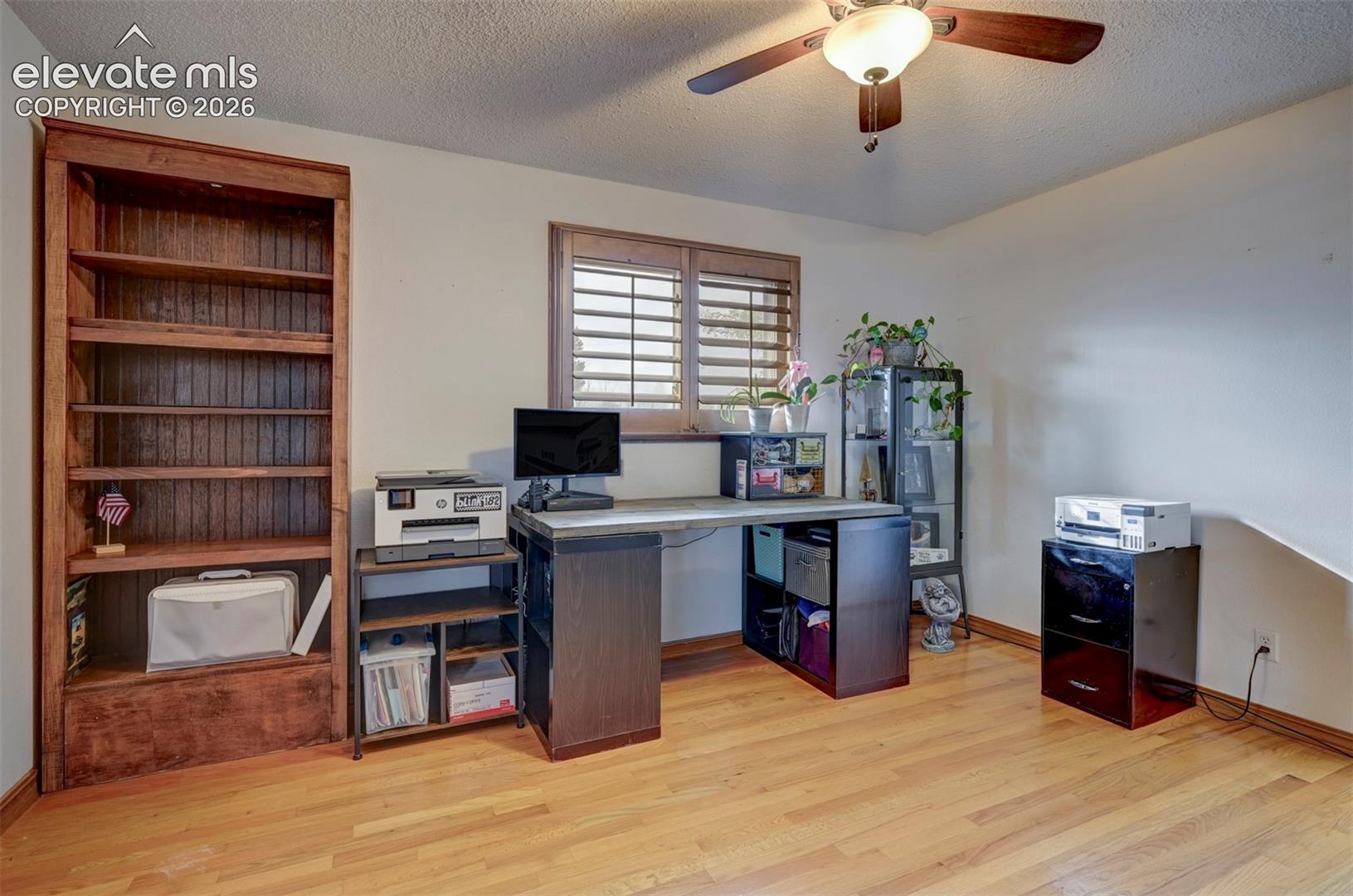 Listing photo 25 for 8170 Valli-Farm Road