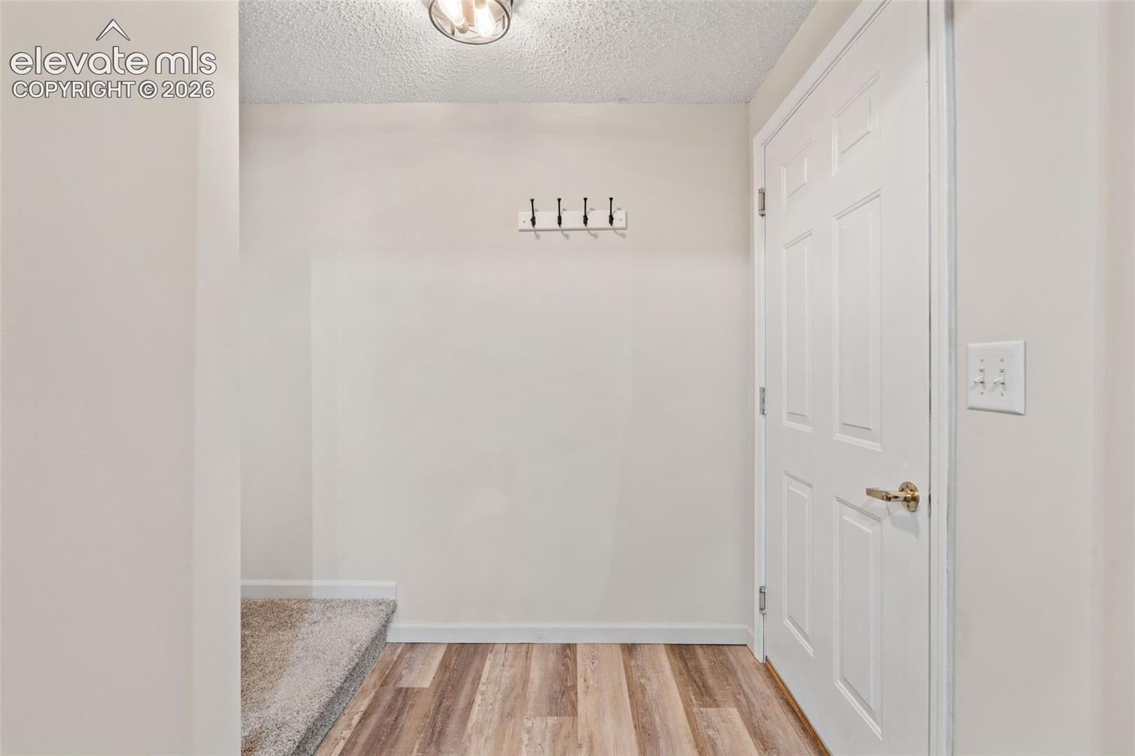 Listing photo 30 for 3211 Hearthridge Circle