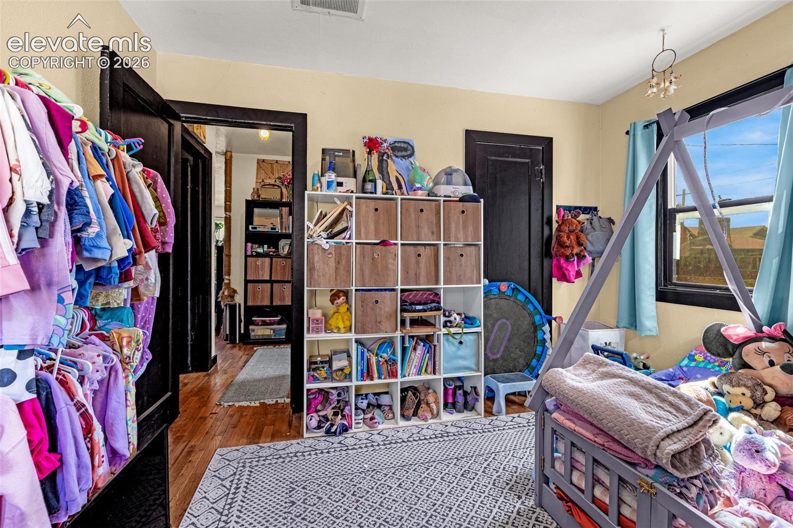 Listing photo 14 for 120 W 22nd Street