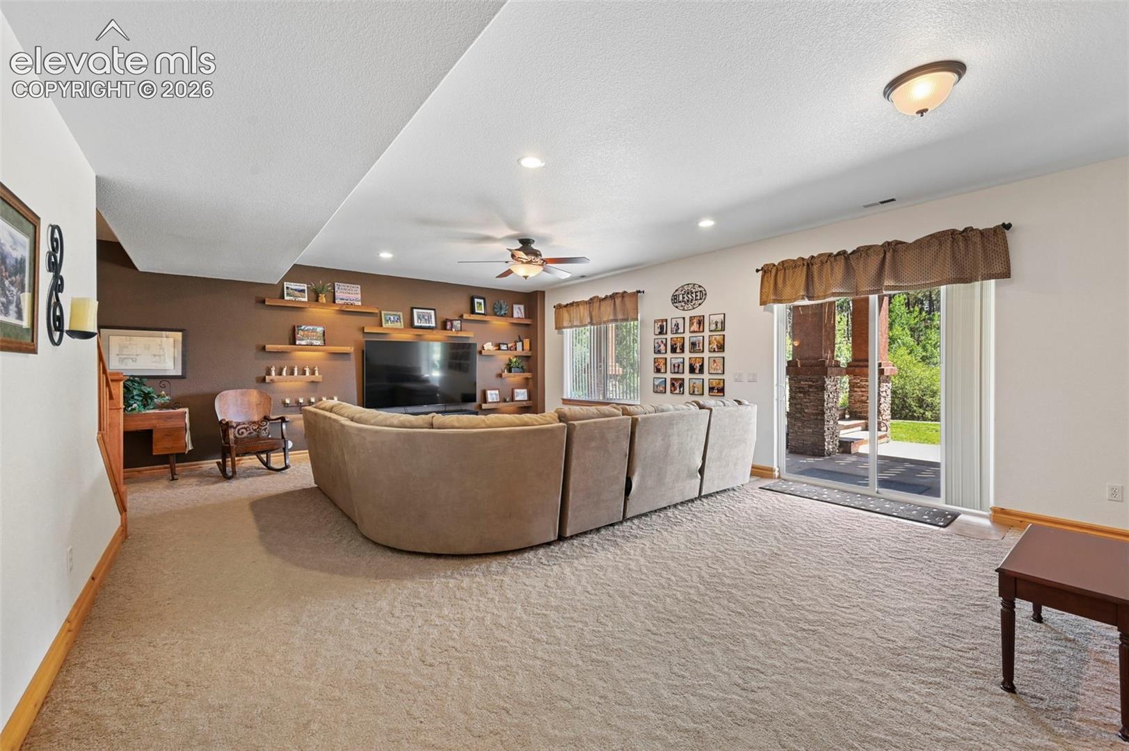 Listing photo 23 for 335 West Way