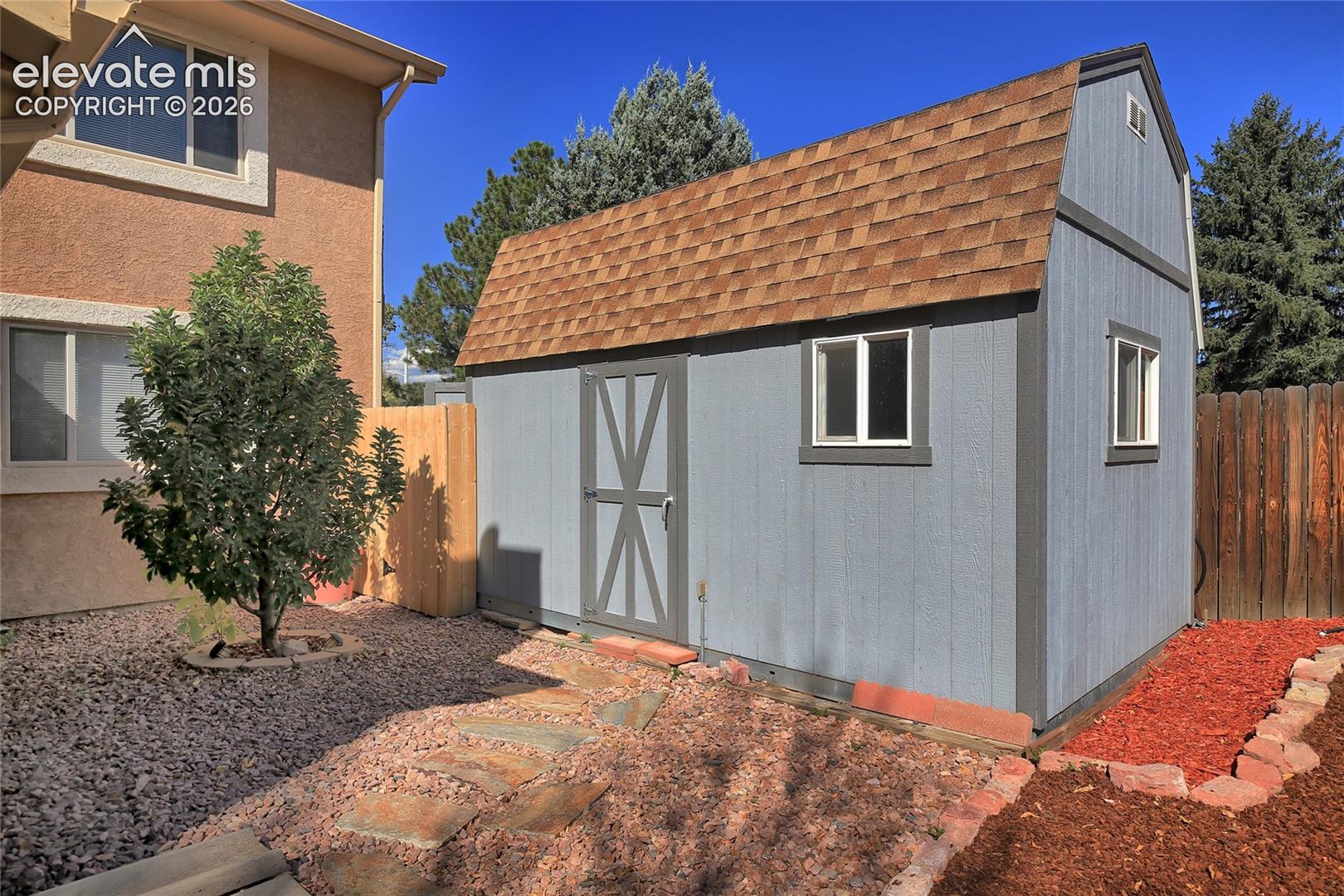 Listing photo 35 for 6425 Galway Drive