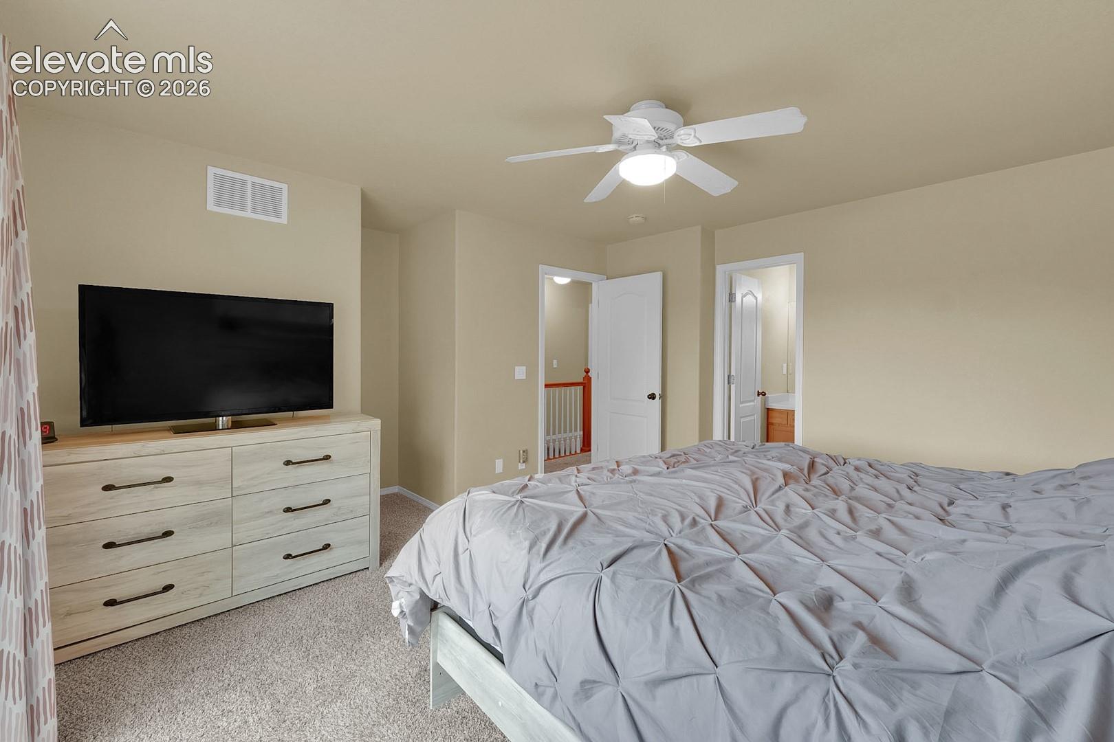 2280 La Salle Street, photo 12