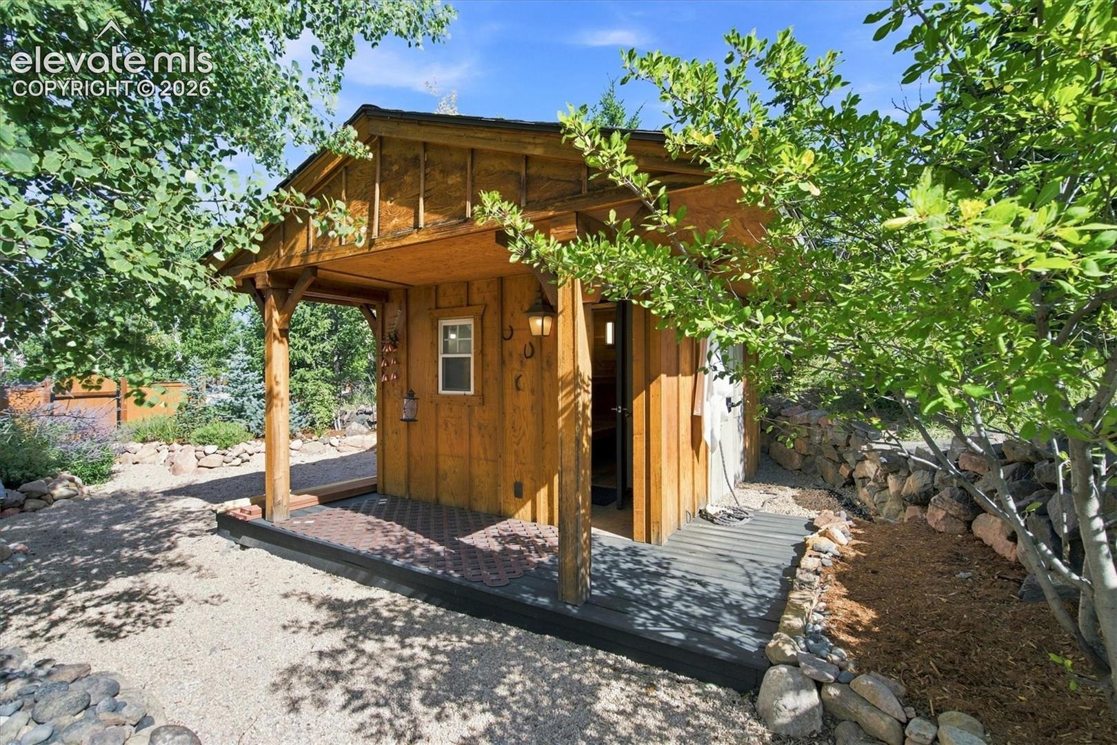 Listing photo 12 for 1097 Prickly Pear Place