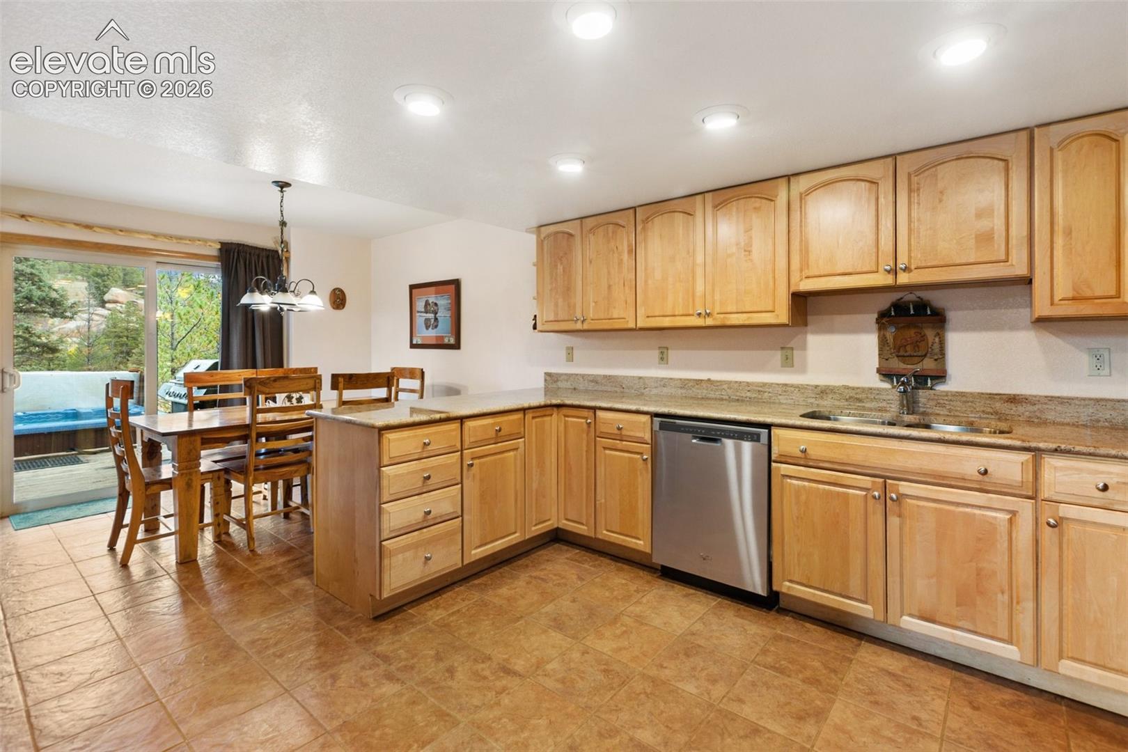 Listing photo 31 for 324 Celtic Run