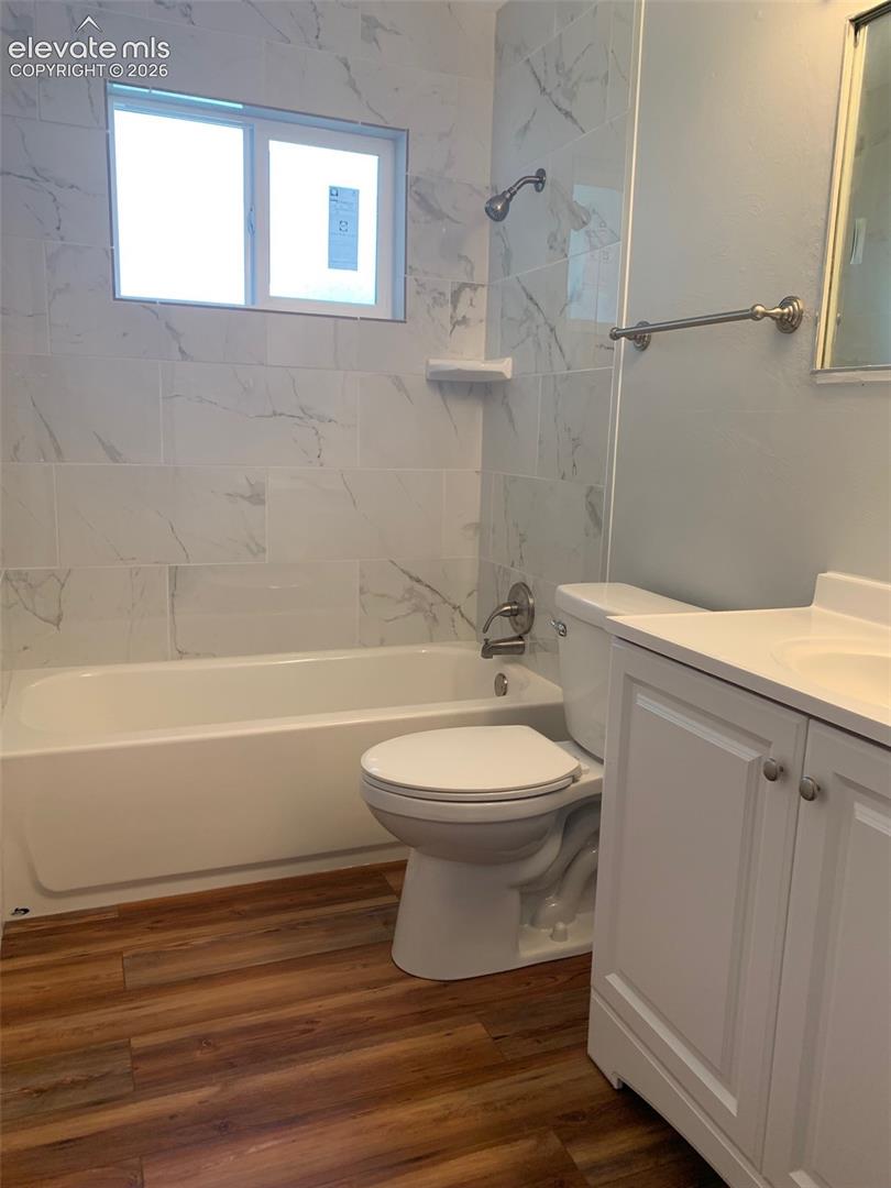 Listing photo 15 for 222 W Polk Street