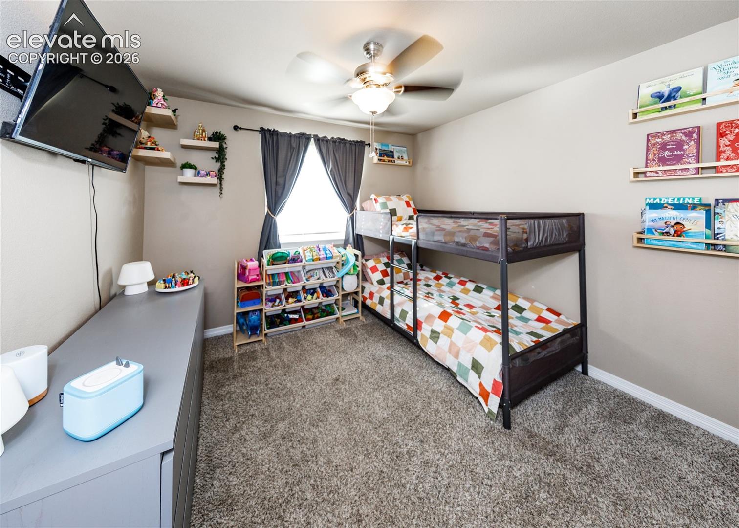6977 Winnicut Drive, photo 21