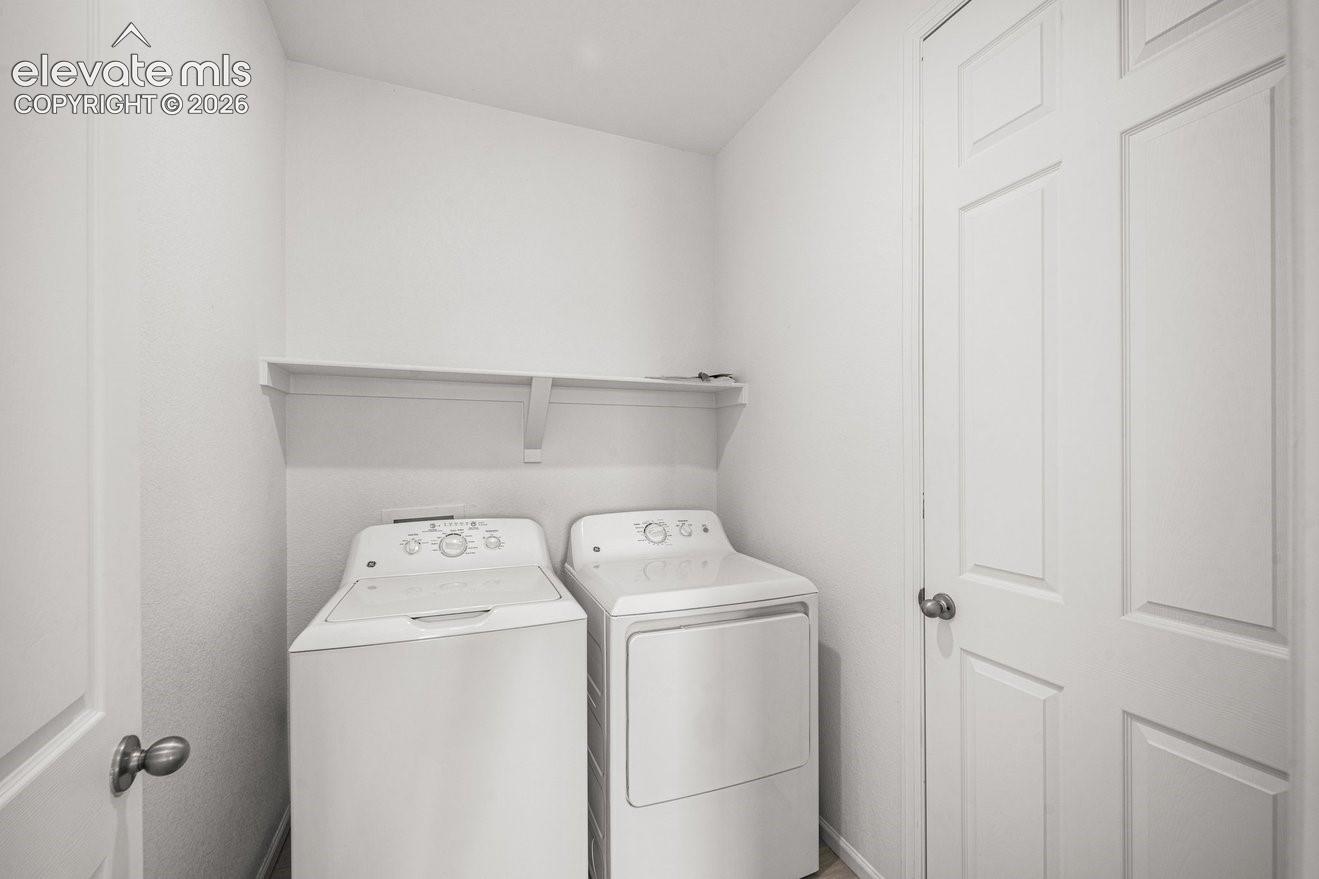 Listing photo 16 for 2209 Sunrise Lane
