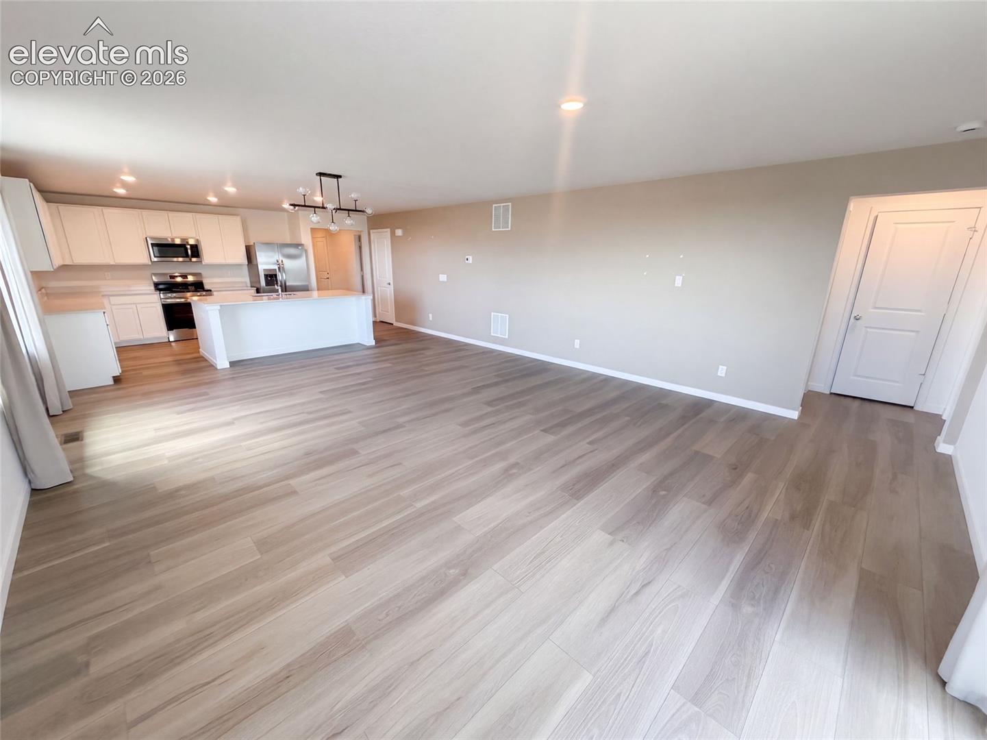 Listing photo 7 for 7753 Desert Wrangler Drive