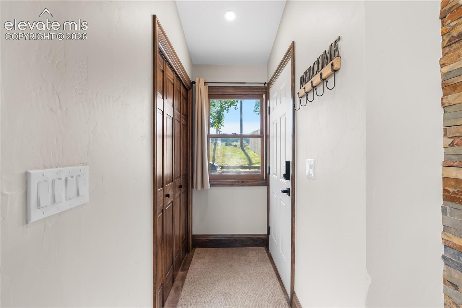 Listing photo 19 for 132 Hayden Street