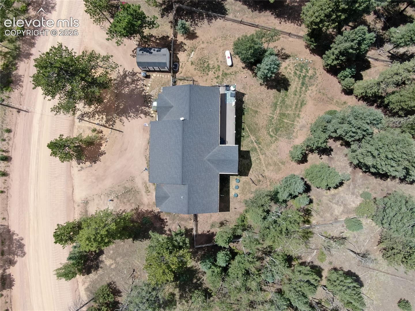 Listing photo 3 for 1427 N Mountain Estates Road