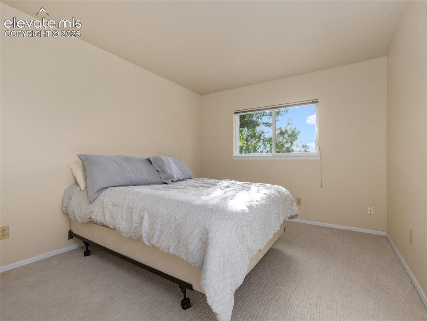 Listing photo 24 for 2525 Ramsgate Terrace