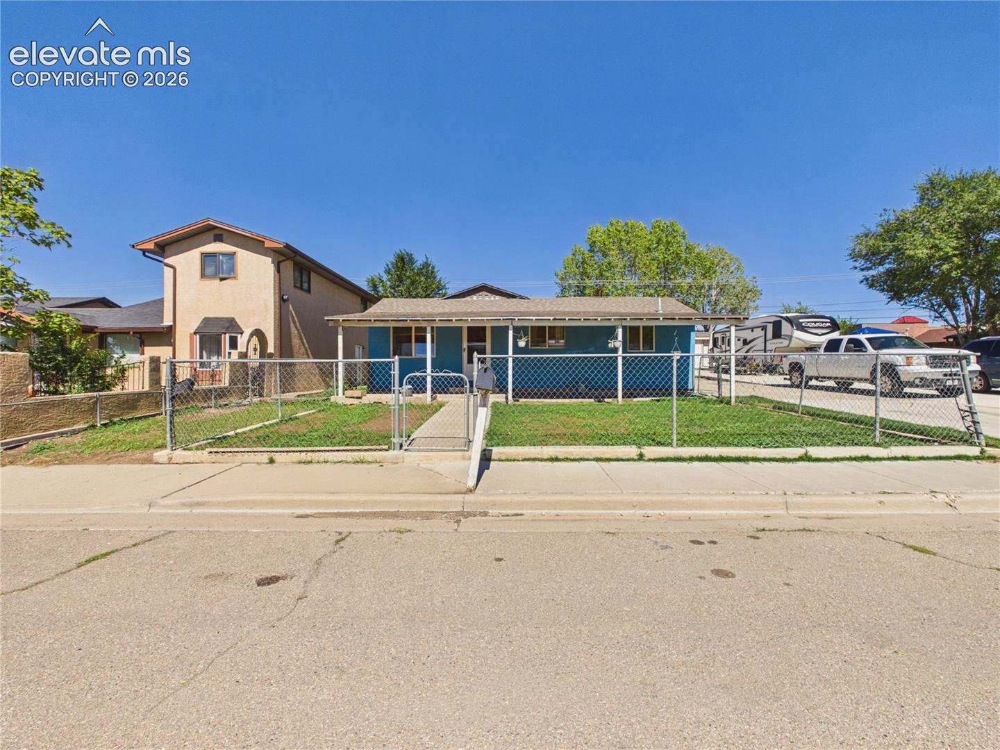 2805 E 16th Street — listing photo
