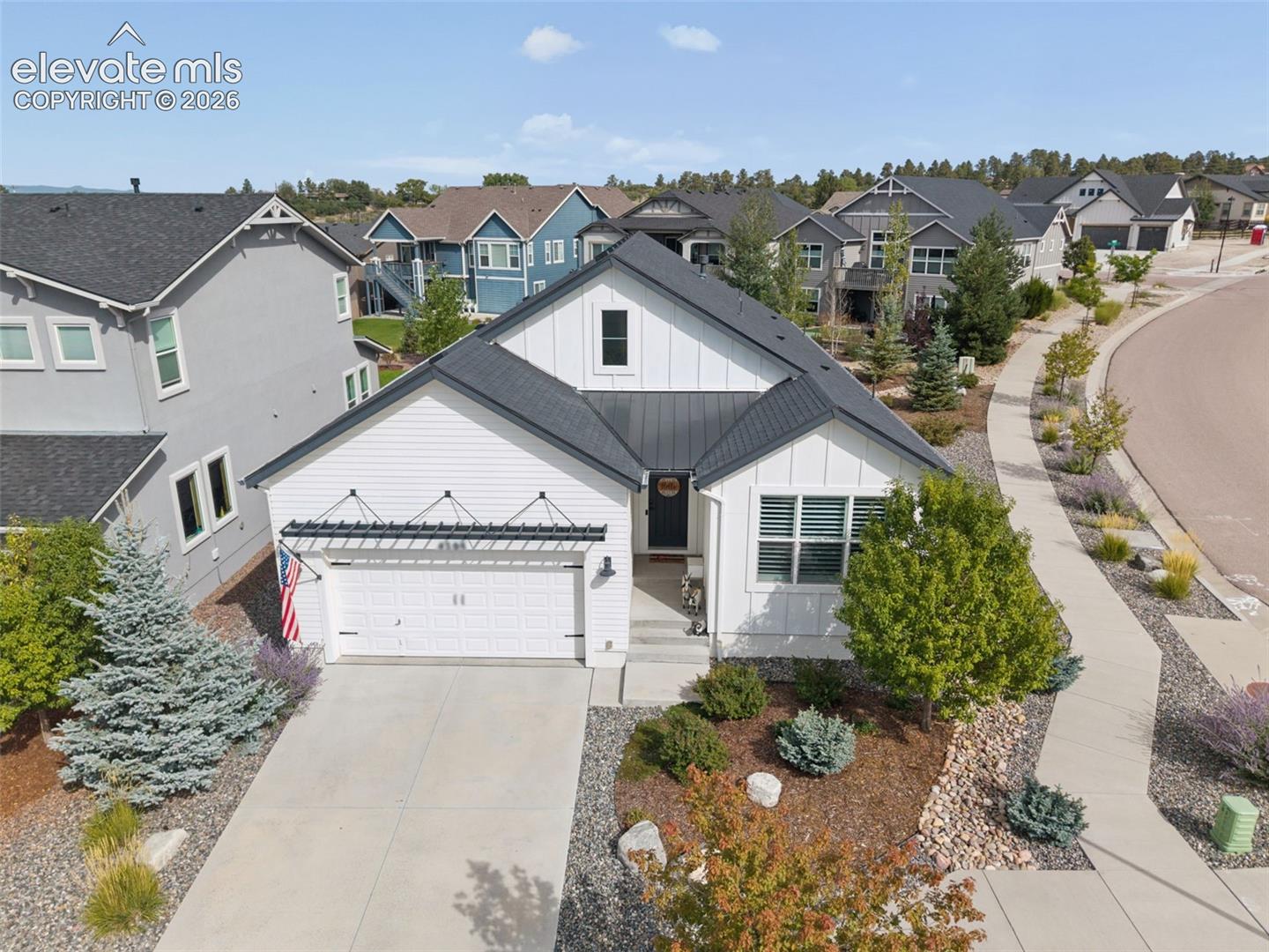 Listing photo 2 for 4564 Captain Jack Lane