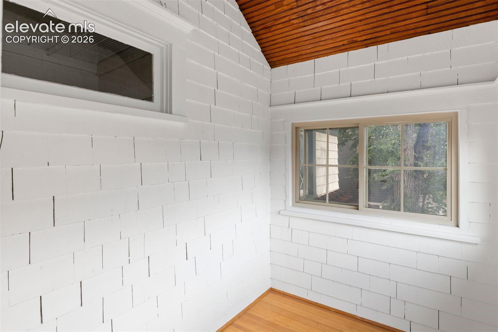 Listing photo 26 for 2309 N Nevada Avenue