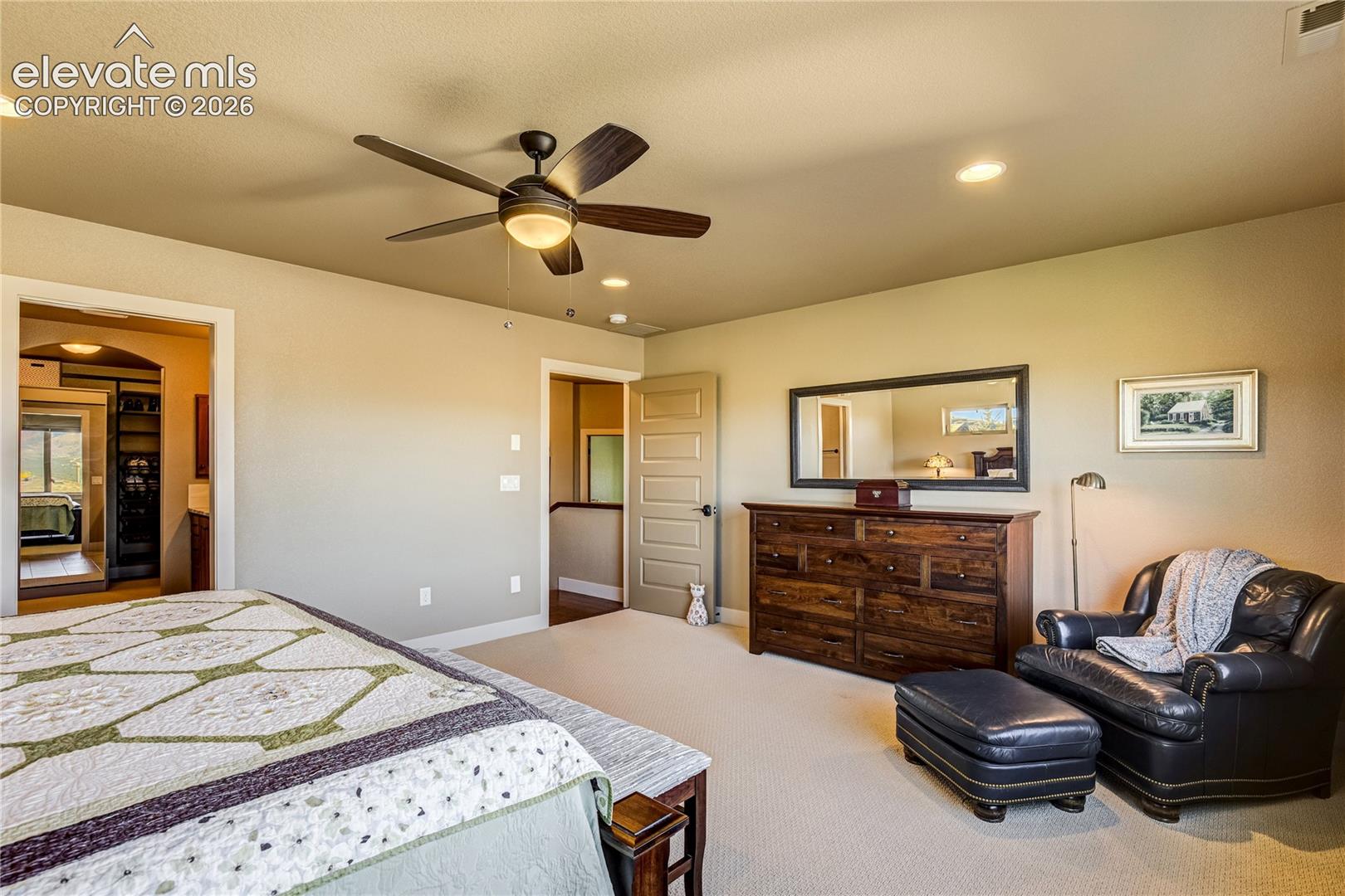 Listing photo 25 for 12427 Creekhurst Drive