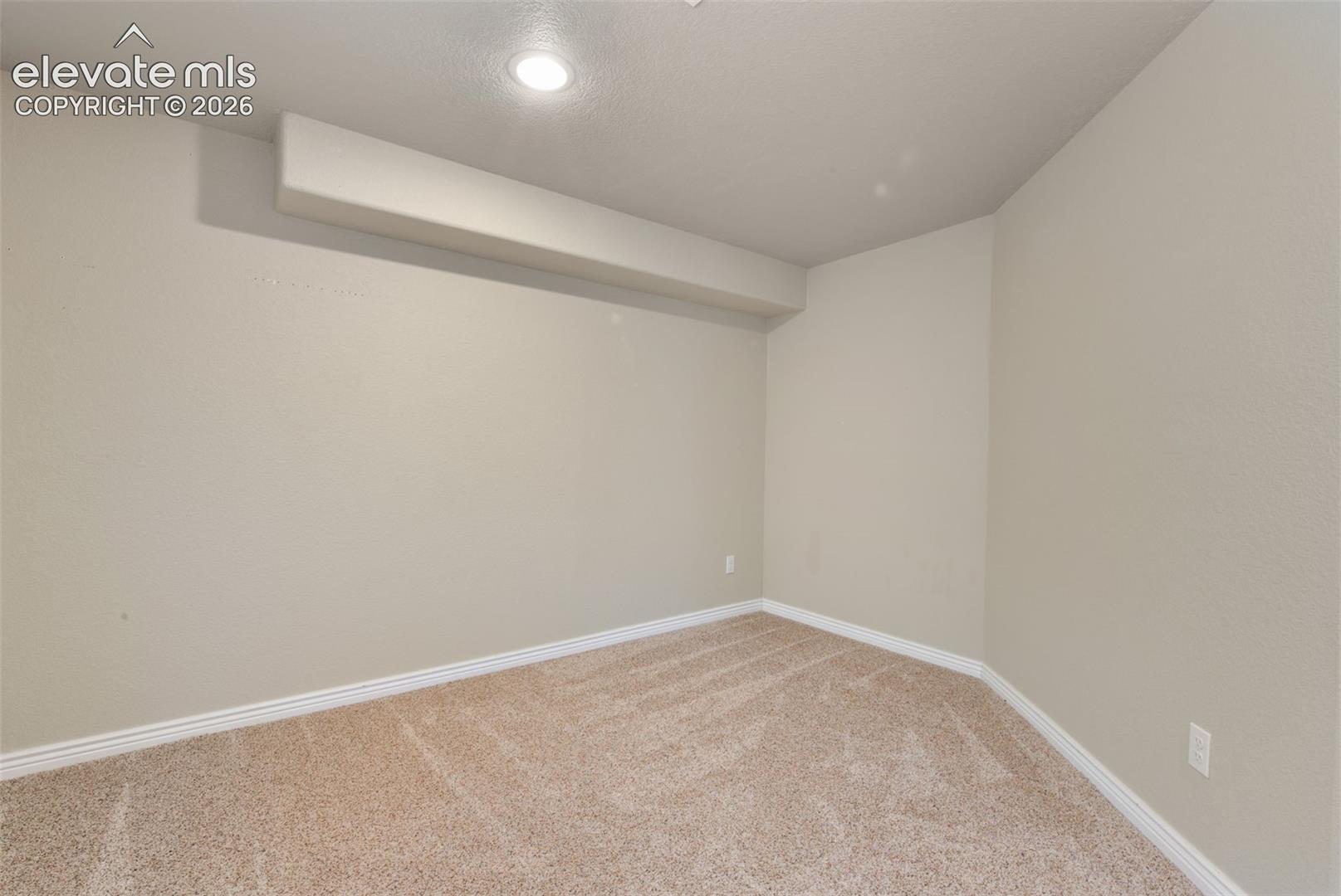 Listing photo 39 for 13867 Antelope Pass Place