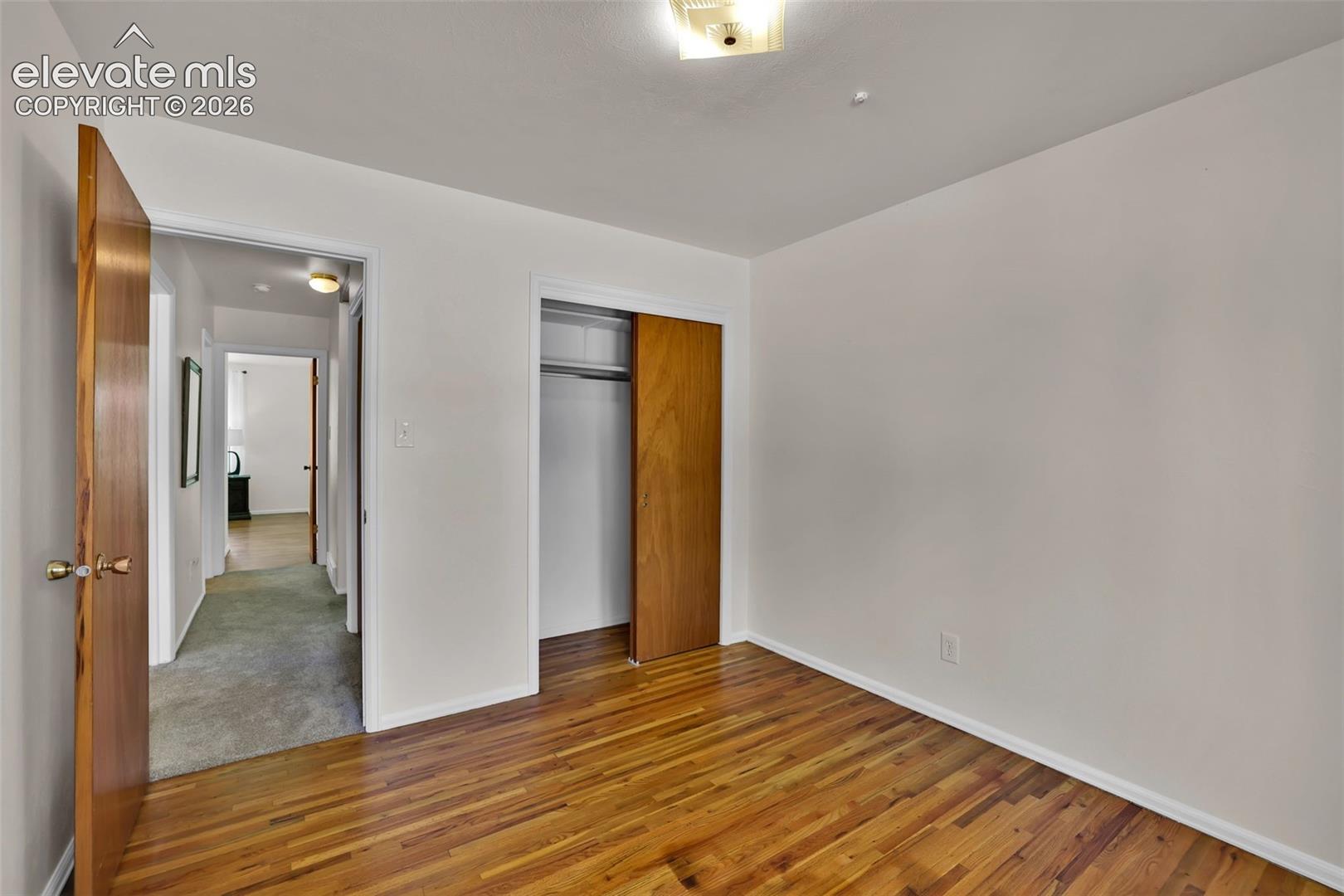 Listing photo 19 for 223 Crystal Hills Boulevard