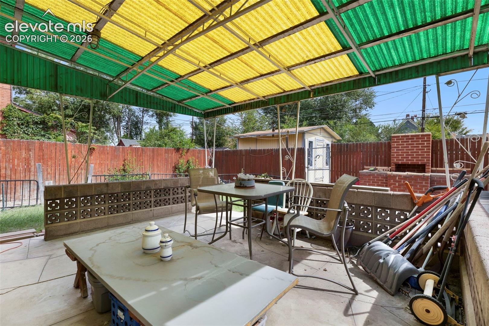 Listing photo 23 for 1128 E Routt Avenue